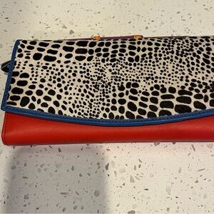 Artsy Women's Wallet Clutch